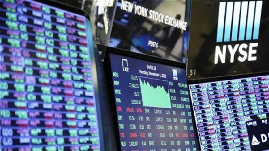 Target's Strong Earnings Propel S&P 500 and Dow; Fed Meeting Minutes Awaited