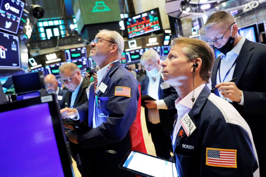 Market Watch: Jobs Report Sparks Interest as Futures Experience a Minor Dip